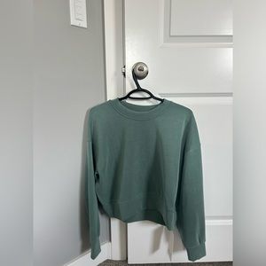 NWT Lululemon Perfectly Oversized Cropped Crew Softstreme